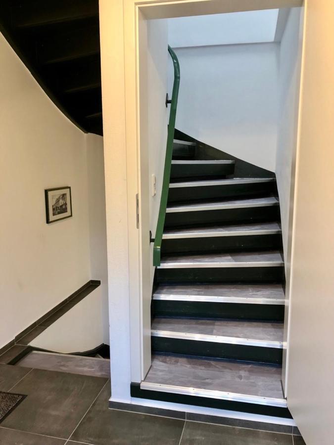Dachgeschosswohnung Mit Seeblick Ahrensbok Exterior photo