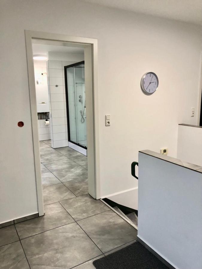 Dachgeschosswohnung Mit Seeblick Ahrensbok Exterior photo